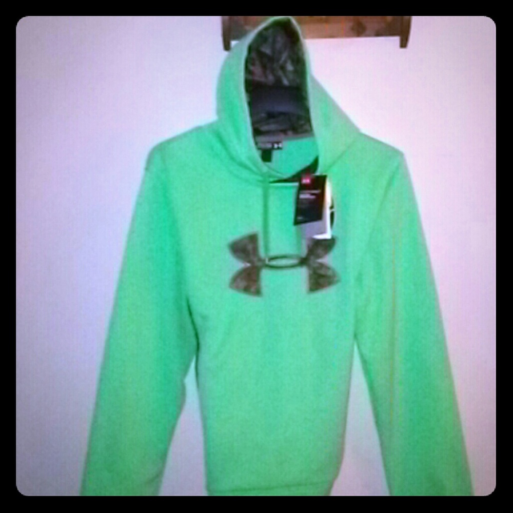 NWT- WOMENS UNDER ARMOUR 'STORM1' HOODIE